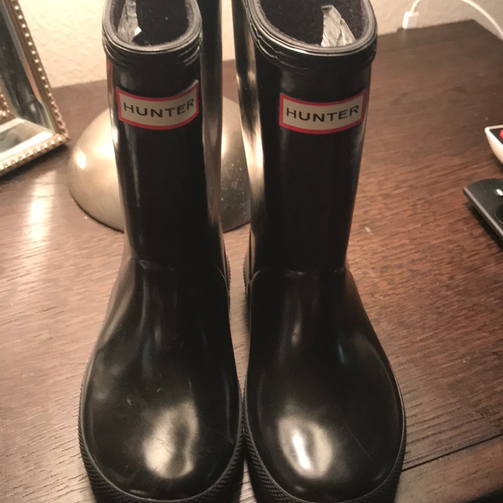 Kid hunter boots